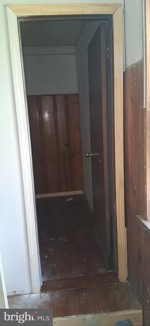 Entry Way - 499 2nd St, Windber, PA 15963 photo 5 of 10