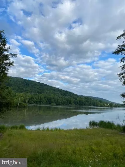 Reflection Lake Road, Little Meadows, PA 18830