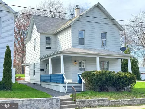 741 Main St, Vandling, PA 18421