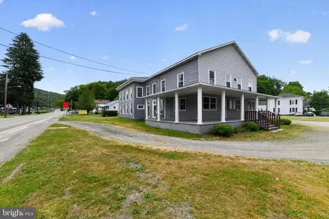 464 Main St, New Milford, PA 18834