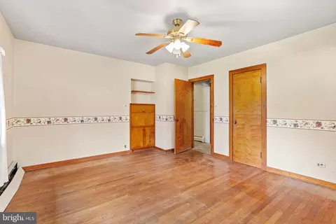 Bedroom - 140 W Specht, Mcclure, PA 17841 photo 3 of 3