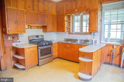 5645 Route 35, Mount Pleasant Mills, PA 17853 photo 10