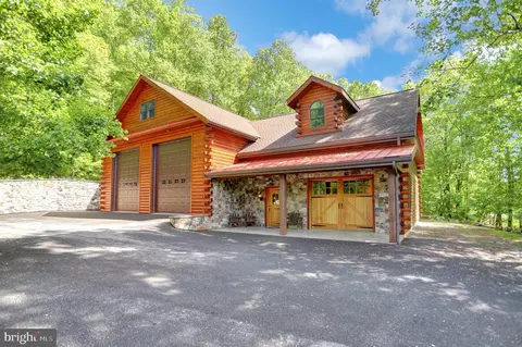 2158 Buckwheat Valley Rd, Mount Pleasant Mills, PA 17853