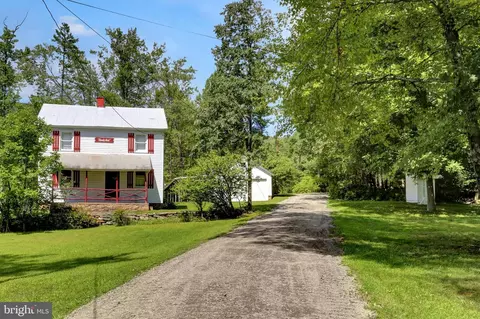 303 Foltz Ln, Richfield, PA 17086