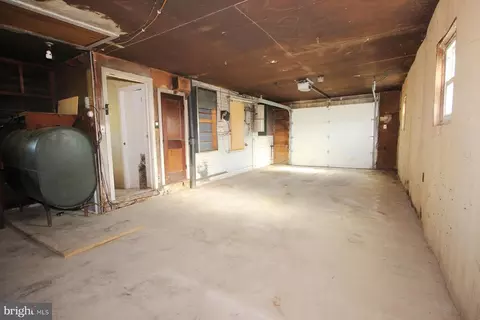 Entry Way - 26 E Ohio St, Mcclure, PA 17841 photo 2 of 2