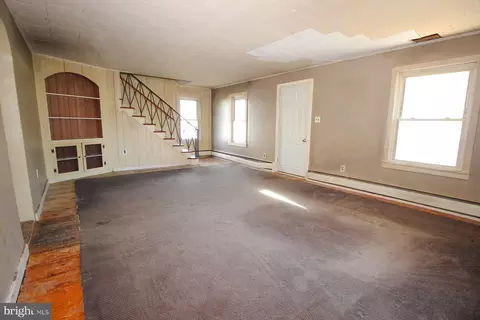 Living - 26 E Ohio St, Mcclure, PA 17841 photo 2 of 3