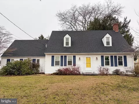 9 Lenker Ave, Selinsgrove, PA 17870