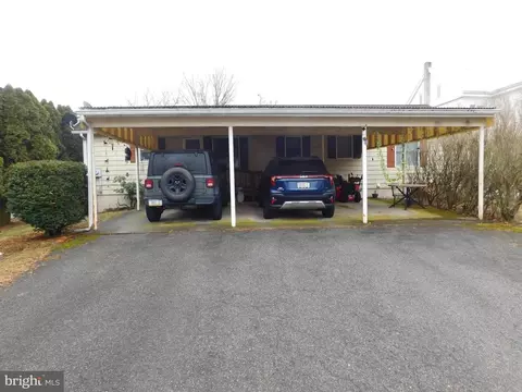27 W Specht St, Mcclure, PA 17841 photo 2