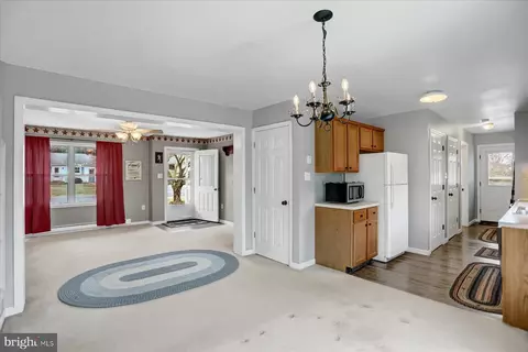 Entry Way - 287 Pine Crst, Mcclure, PA 17841 photo 3 of 6