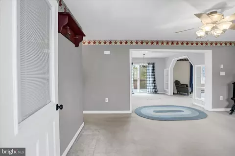 Entry Way - 287 Pine Crst, Mcclure, PA 17841 photo 1 of 6