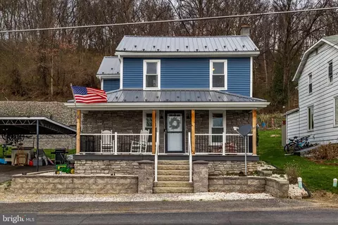 1760 Main St, Port Trevorton, PA 17864