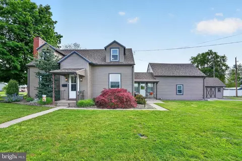310 S Shuman St, Middleburg, PA 17842