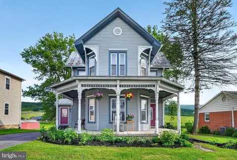 125 Snyder Ave, Beaver Springs, PA 17812