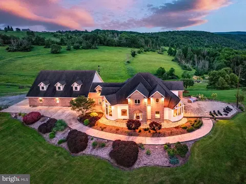 75 Nickel Ln, Wellsboro, PA 16901