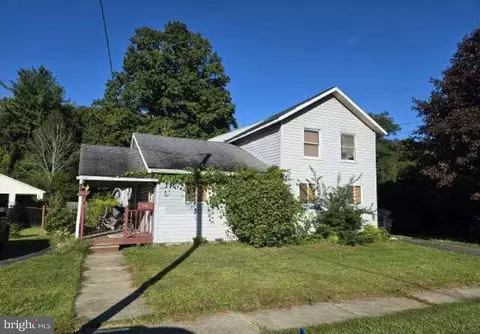 211 Williamson Rd N, Blossburg, PA 16912