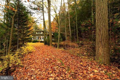 22035 Old Turnpike Rd, Millmont, PA 17845