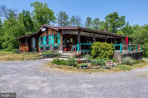172 Bollinger Ln, Mifflinburg, PA 17844