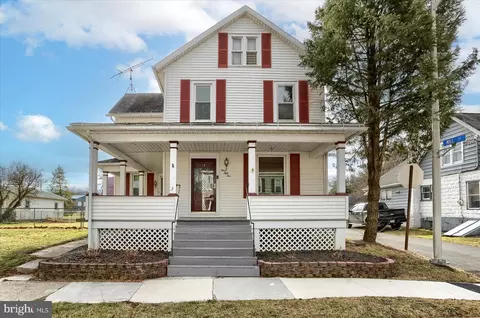 355 Thompson St, Mifflinburg, PA 17844