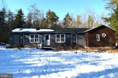 114 Fisher Cir, Mifflinburg, PA 17844
