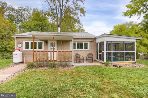 647 Dauberman Ln, Mifflinburg, PA 17844