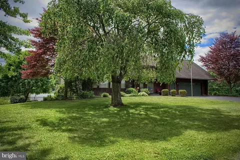 302 Fisher Ave, Lewisburg, PA 17837