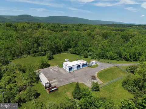 Weikert Road, Millmont, PA 17845