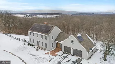 2110 Green Ridge Rd, Mifflinburg, PA 17844