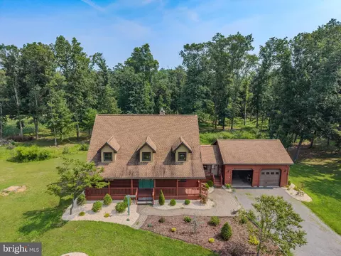 2654 Southcreek Rd, Allenwood, PA 17810