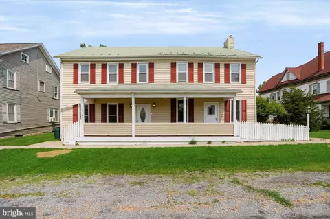 313 Market St, New Berlin, PA 17855