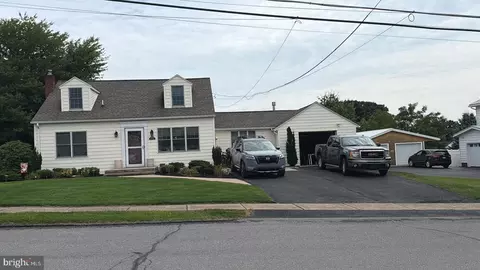 412 Plum St, New Berlin, PA 17855