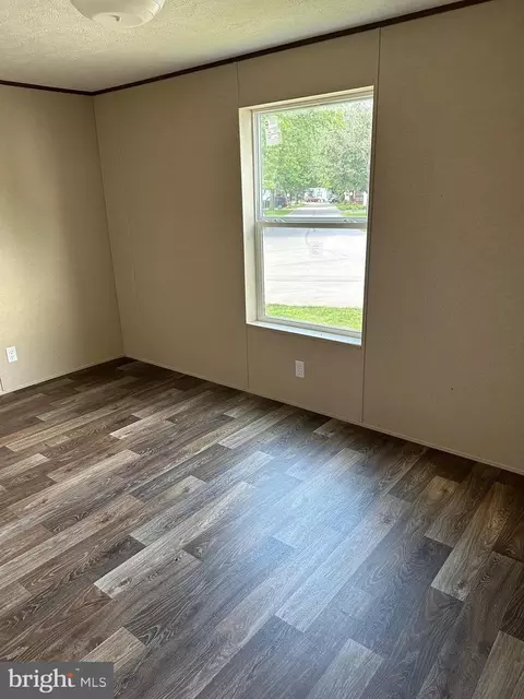 41 Crestview Ests, New Eagle, PA 15067 photo 6