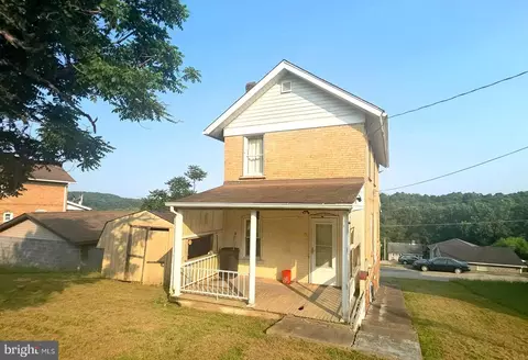 307 2nd St, Marianna, PA 15345
