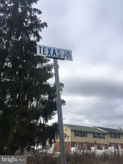 7860 State Route 30, North Huntingdon, PA 15642