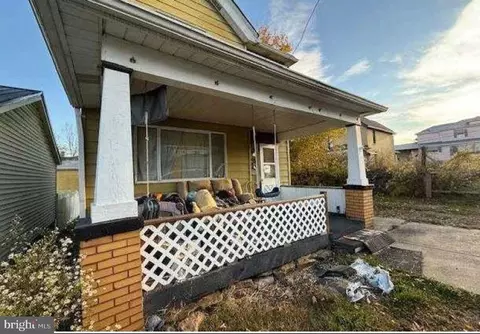 508 Watson St, Vandergrift, PA 15690