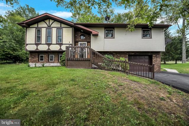 218 Ryan Hill Rd, Lake Ariel, PA 18436 | 24 Photos - Movoto