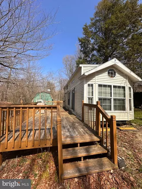 30 Kechi Trl #GLEN-3, Newfoundland, PA 18445