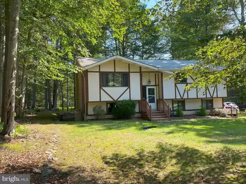 1173 Lakeland Dr, Lake Ariel, PA 18436