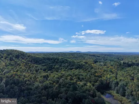 Fairmount Road, Starrucca, PA 18462