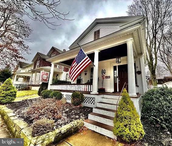 6 Fourth Ave, Warren, PA 16365
