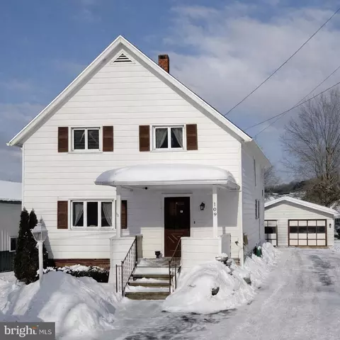 109 Pickering St, Sheffield, PA 16347