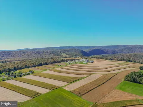 55 Margrow Rd, Tunkhannock, PA 18657