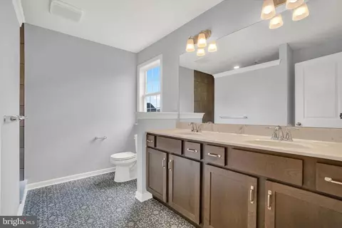 Entry Way - 602 Rishel Dr, York, PA 17406 photo 5 of 7
