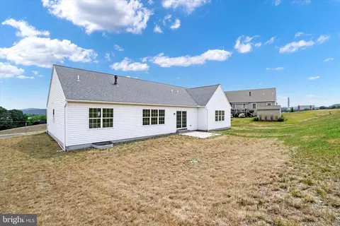 Exterior - 602 Rishel Dr, York, PA 17406 photo 3 of 3