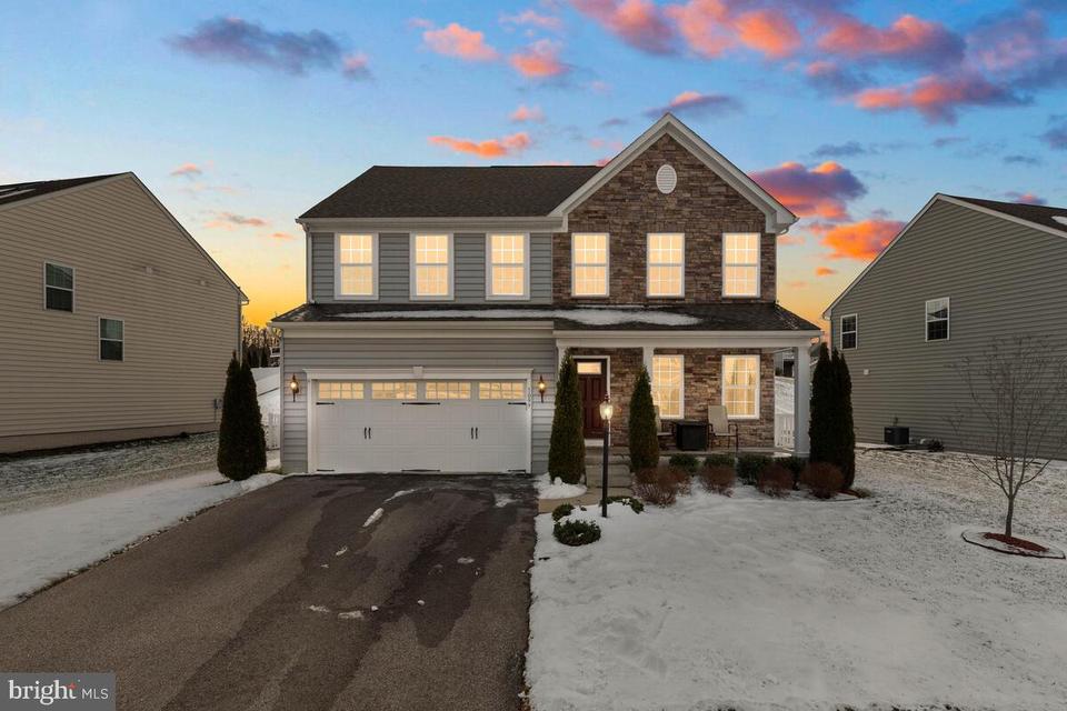 1099 Alta Vista Way, Seven Valleys, PA 17360 75 Photos MLS 