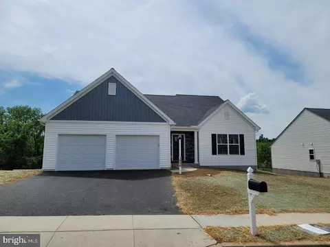 1626 Fountain Rock Dr, Dover, PA 17315