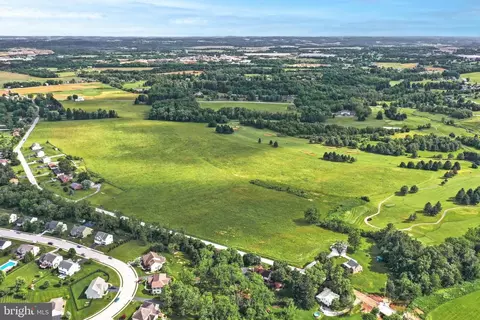 0 Baker Rd, York, PA 17408