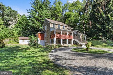 19866 Five Forks Rd, New Freedom, PA 17349