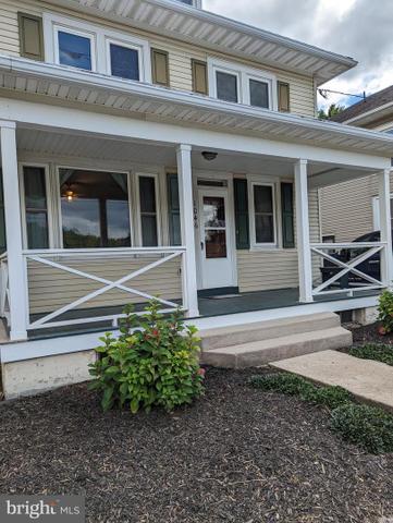 1046 Old Hanover Rd, Spring Grove, PA 17362