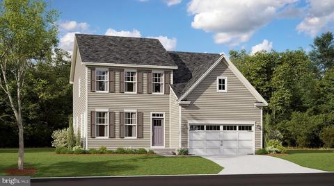 240 Hickory Ridge Cir, York, PA 17404