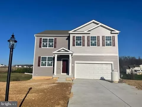 139 Knobby Hook Dr, Hanover, PA 17331